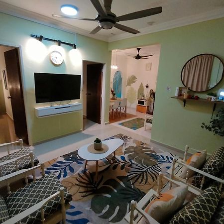 Mini Green Homestay Кулай Екстер'єр фото